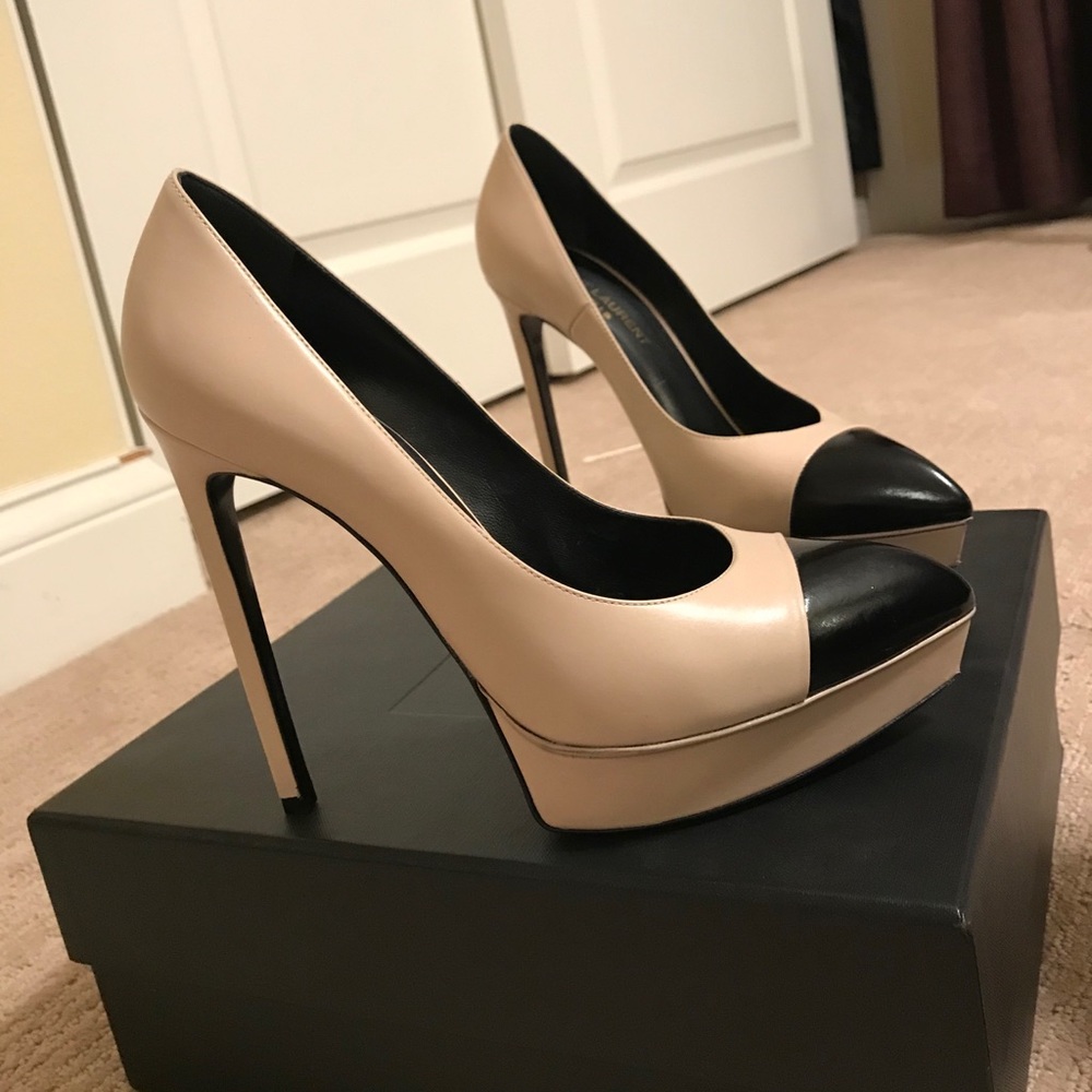 Heels Shoes Nude Beige Black sz 7.5 - Picture 2 of 15